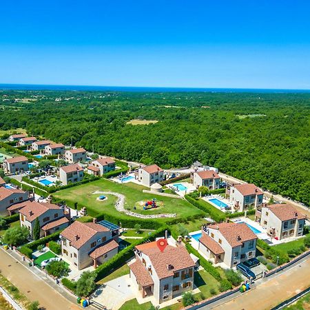 Villa 9 Mani Butkovići Exteriör bild