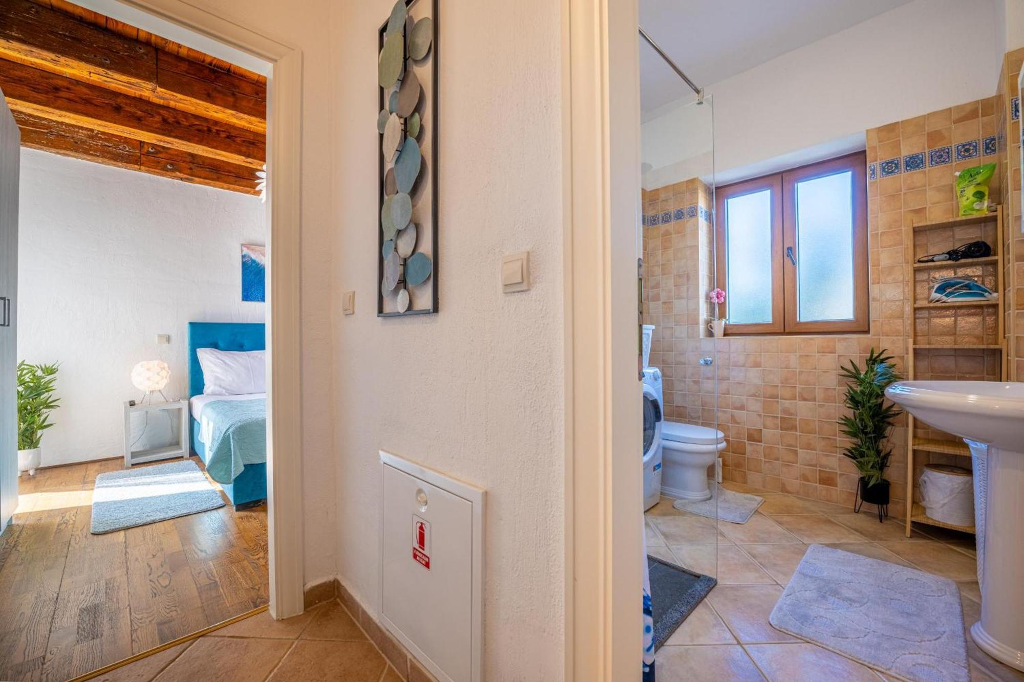 Villa 9 Mani Butkovići Exteriör bild