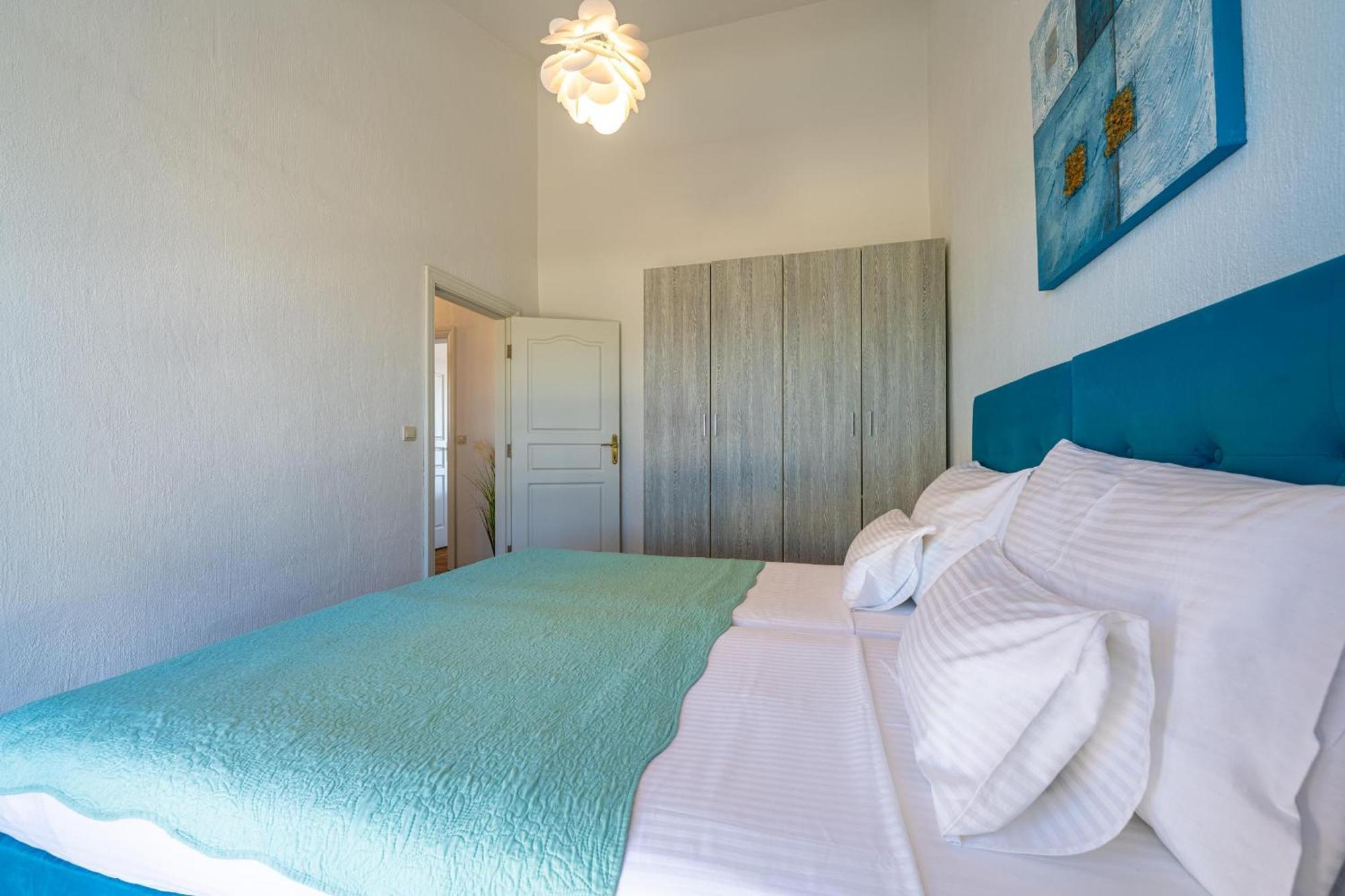 Villa 9 Mani Butkovići Exteriör bild