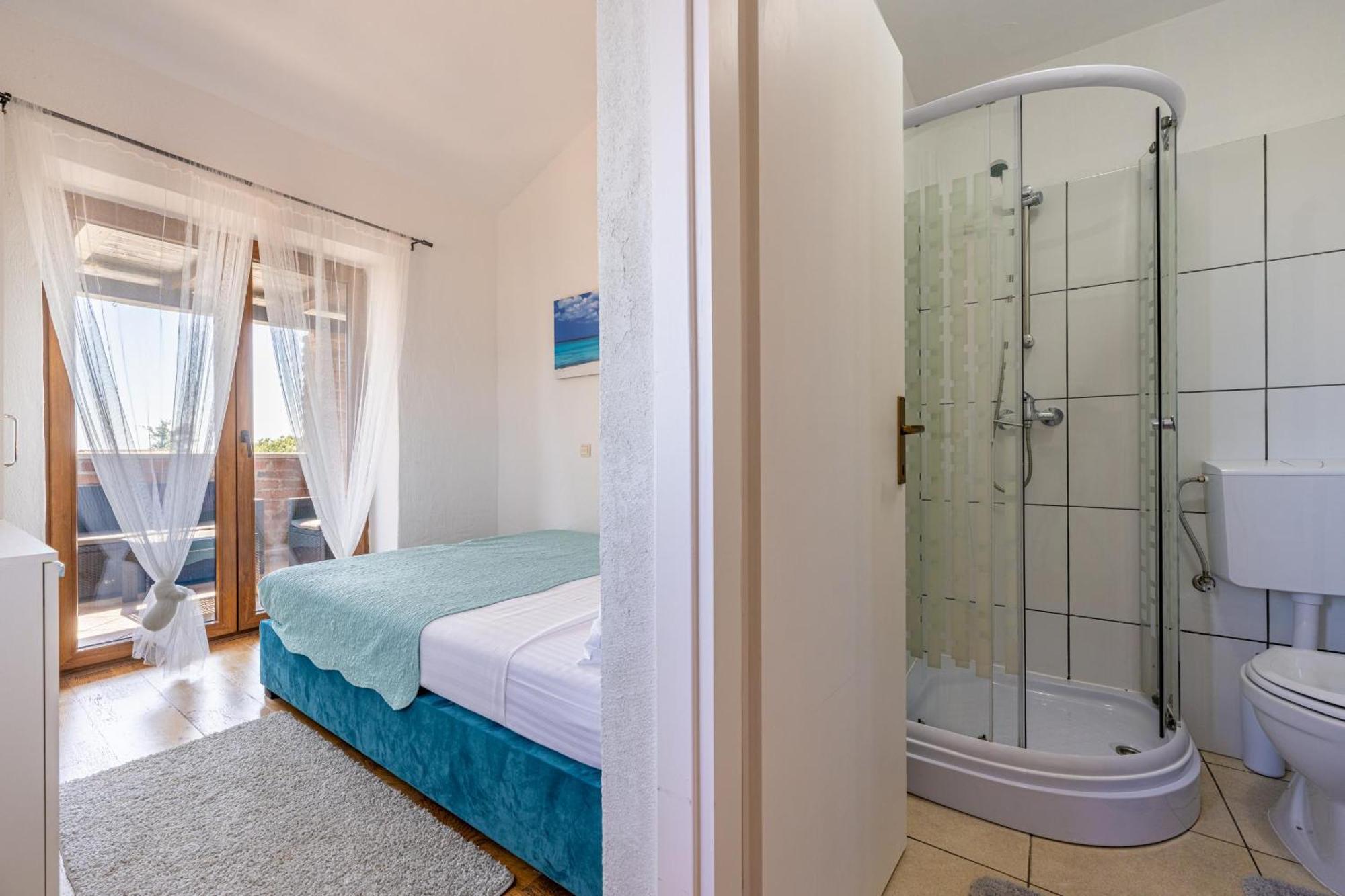 Villa 9 Mani Butkovići Exteriör bild