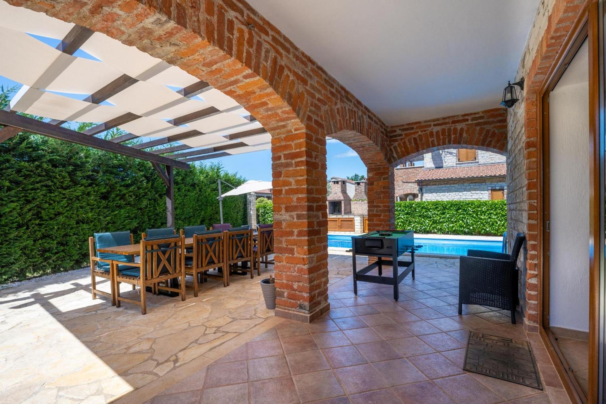 Villa 9 Mani Butkovići Exteriör bild