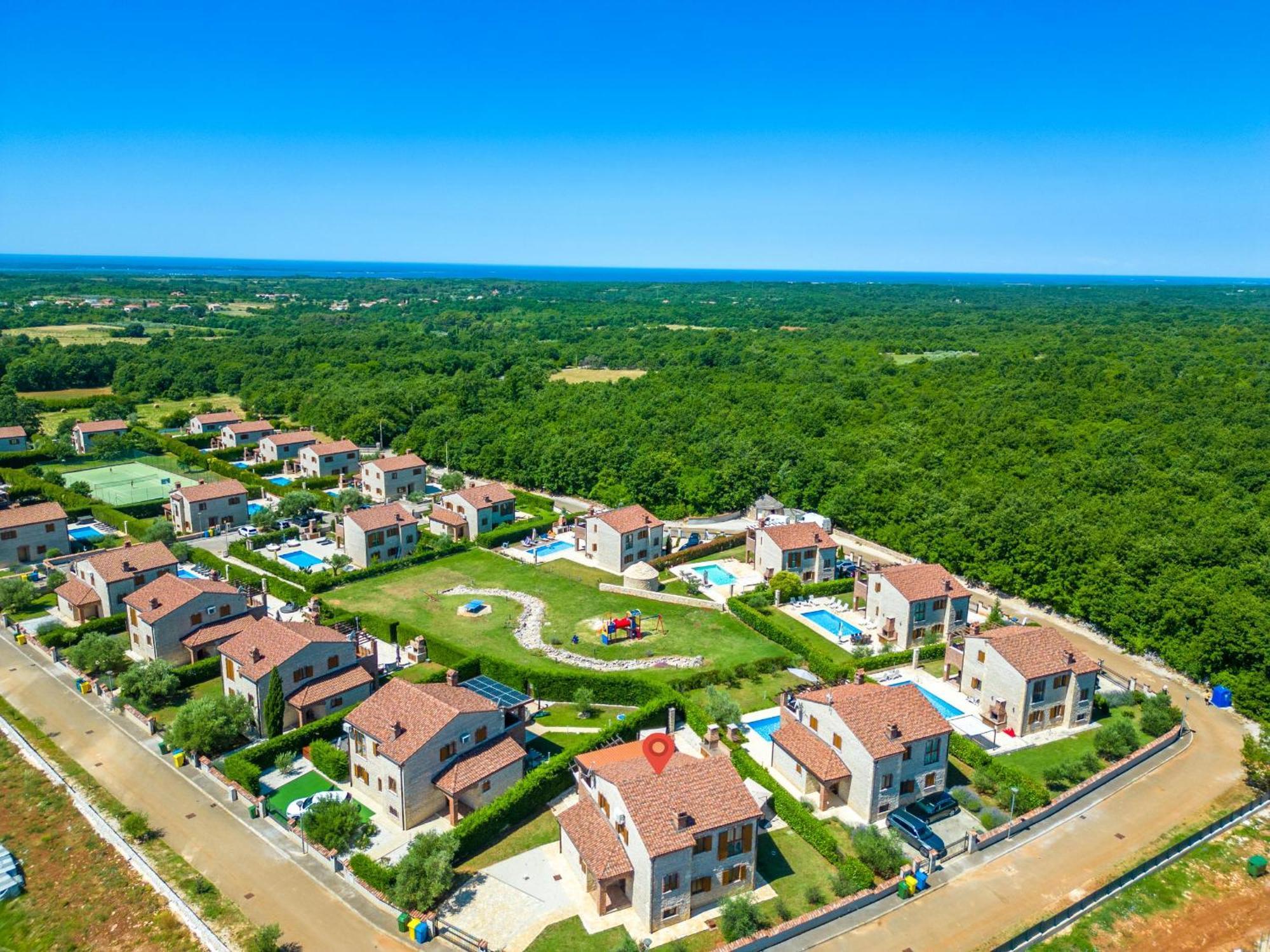 Villa 9 Mani Butkovići Exteriör bild